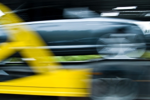 Autotransporter auf der Autobahn